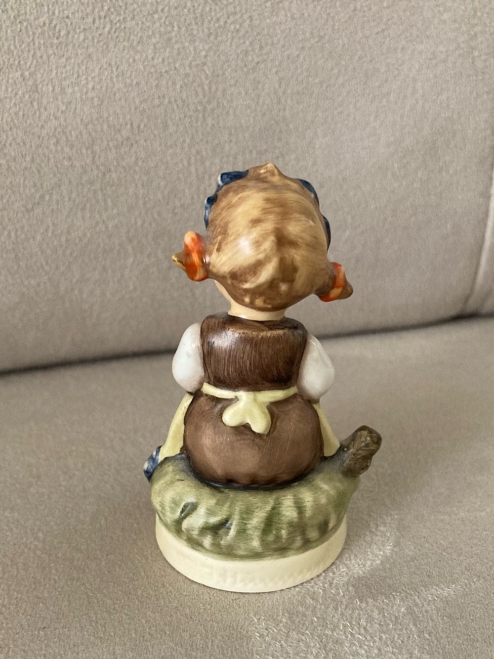 Goebel Hummel Girl Figurine - Picture 2 of 4